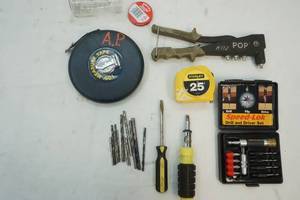 lot 157 image: Speed look drill driver set