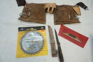 lot 192 image: Leather tool belt