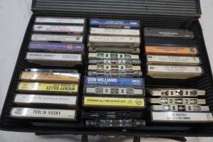 lot 195 image: Cassettes