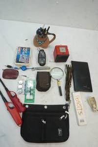 lot 210 image: Office supplies
