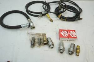 lot 230 image: Hydraulic couplers