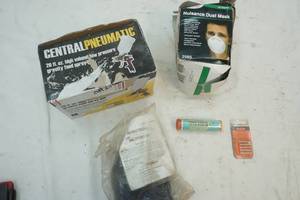 lot 263 image: Central Pneumatic sprayer