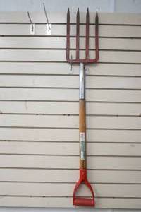 lot 320 image: Potato Fork