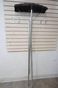 lot 323 image: Roof Rake