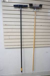lot 326 image: Rubber Bristle Brush, & Regular Brush
