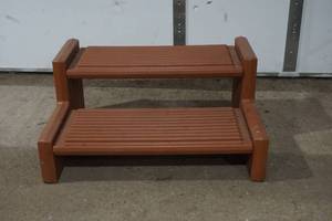 lot 385 image: Step Stool