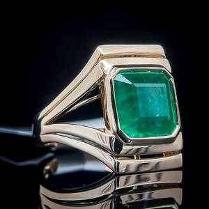 lot 19 image: 4.51 Carat  Natural Emerald Solitaire Octagon Split Shank Ring in 14k Yellow Gold w Appraisal $13,720