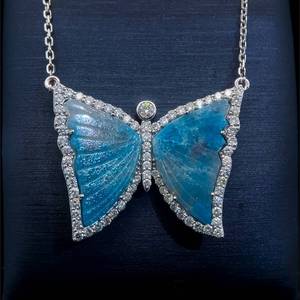 lot 34 image: Unique and Rare Designer Oscar Friedman Natural Tourmaline & Feldspar, Diamond Butterfly Pendant Necklace in 14k White Gold w Appraisal $11,573.00 VIDEO