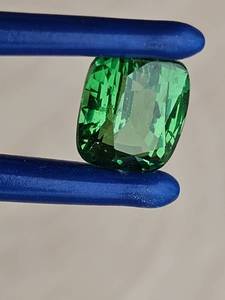 lot 10H image: SUPER RARE 2.04 Carat  Vivid Green Natural Tsavorite Gemstone Loose w Guild Report $5,800 Retail VIDEO