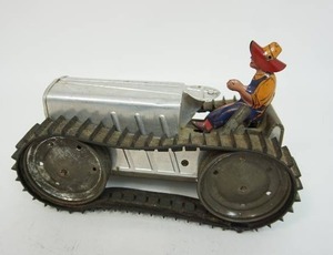 lot 1 image: 1950s Vintage 9 Marx Tin Litho Wind-Up Caterpillar Track-Type Tractor Bulldozer...