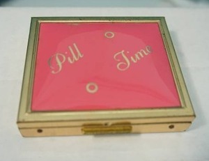 lot 18 image: Vintage Purse Pocket Compact Hinged Divided Pill Box Brass Pink Pill Time wTweezer...