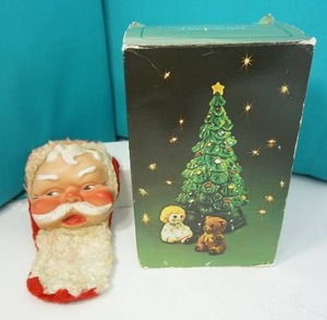 lot 33 image: Vintage Seasonal DeCor Santa Zipper Stocking Face 1950s, Vintage 1970s Avon Christmas Ceramic Tree Hostess Set in Original Box