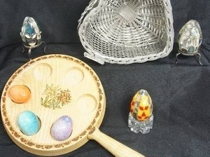 lot 66 image: Easter DeCor Including Marble Eggs, Vintage Inlaid Abalone Shell Eggs on Stand, Abalone Mother of Pearl Decorative Egg & Stand, Egg Server Hand Painted Etc...