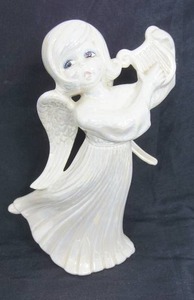 lot 95 image: Ceramic Bisque Atlantic Mold 12-Inch Iridescent Angel Playing Lyre Harp...