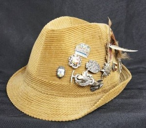 lot 96 image: Vintage Corduroy Tyrolean German Hat 1980s Trachten Alpine Headwear wBadge Pin-Back Brooch Hat Pins Lapel Hunting Austrian Hunter Grandel Chamois Oktoberfest Souvenir Silvrettasee Collection Etc...