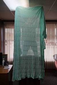 lot 140 image: Large Vintage Crocheted Table Linen Bed Coverlet Teal Green...