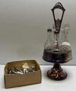 lot 110 image: Vintage Silver Plated Server & Vintage Metal Handles