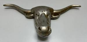lot 201 image: Vintage Texas Longhorn Steer Bull Cast Aluminum Hood Ornament
