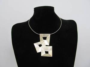 lot 45 image: Great Looking CLAUDE CHAVENT Handmade Three Dimensional Sterling Silver Op-Art Pendant Necklace