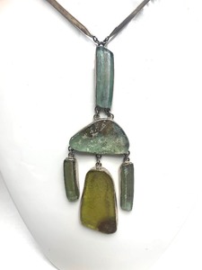 lot 36 image: Beautiful Sterling Silver & Ancient Roman Glass Necklace
