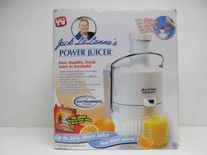 lot 12 image: Brand New Jack La Lannes Power Juicer