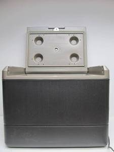 lot 13 image: COLEMAN 40 Quart Thermoelectric Cooler wCar Outlet