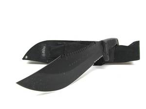 lot 41 image: Large New Unused Fusion Hunting Knife by SOG 