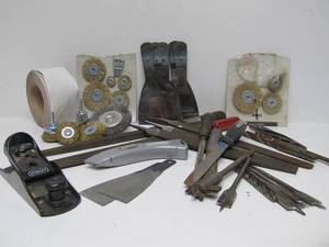 lot 92 image: Lot of Assorted Tools