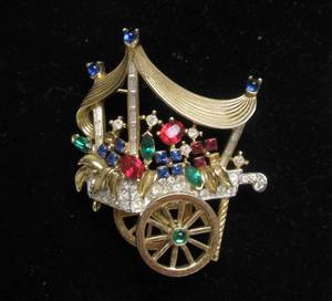 lot 97 image: Fantastic Vintage CROWN TRIFARI Flower Cart Costume Jewelry Brooch