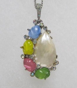 lot 105 image: Matching Set Vintage New with Tags CROWN TRIFARI Acorn Glass Fruit Salad Pendant Necklace & Earrings