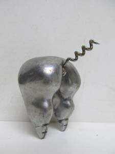 lot 124 image: Orig Vintage 1950s Chrome Pigs Butt Bottle Opener & Corkscrew