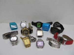 lot 134 image: Lot of Assorted Mens Watches