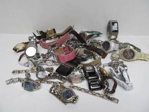 lot 135 image: LARGE Lot of Assorted Womens Watches