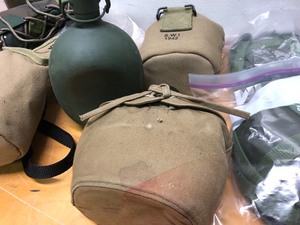 lot 172 image: Large Group of US Military Canteens