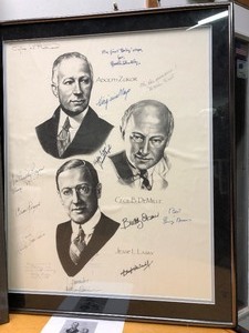 lot 206 image: Interesting Vintage Hollywood Lot of Autographed Items Prints etc