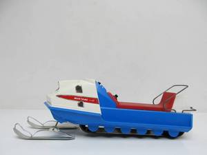 lot 260 image: Vintage 1960s POLARIS Mustang Snowmobile Toy