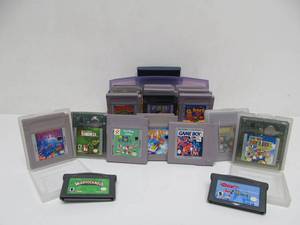 lot 251 image: Lot of Nintendo GAMEBOY Games