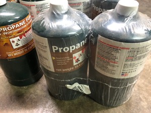 lot 219 image: Lot of 7 Brand New Unused Propane Canisters