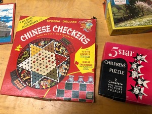 lot 343 image: Lot of Vintage Board Games Puzzle etc