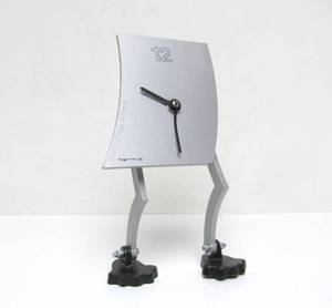 lot 277 image: Retro German HERMLE Running Time Desk Clock
