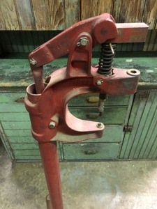 lot 378 image: Old Vintage Floor Standing Service Station Brake Rivet Tool