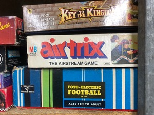 lot 379 image: Large Group of Vintage Board Games
