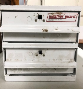 lot 397 image: Quality Weather Guard Truck Bed Heavy Duty Metal Tool Box