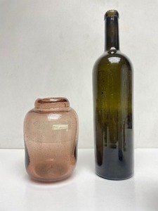 lot 280 image: 2 Early Antique Glass Bottles