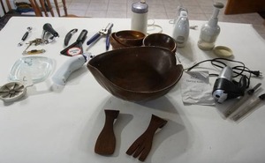 lot 66 image: The Kitchen Cupboard...Wood Salad Bowl Set wUtensils, Pampered Chef Food Chopper, Bistro Electric Knife, Mr. Coffee Grinder Etc.