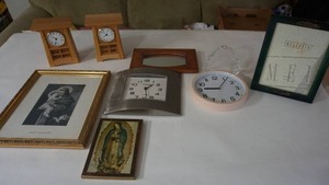 lot 122 image: Our Lady of Guadalupe Plaque, Gilt Framed St. Anthony, Oak Mission-Style Desk Clock...