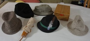 lot 138 image: Vintage Mens Hats, Art Deco Storage Hinged Box...