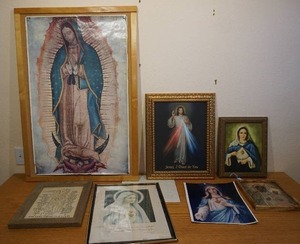 lot 246 image: Archangel Books & Gifts...Religious Wall Art Prints, Plaques and Posters...