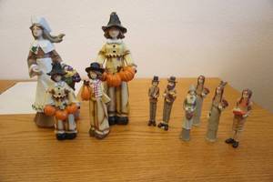 lot 257 image: Archangel Books & Gifts...Autumn Thanksgiving Table DeCor...