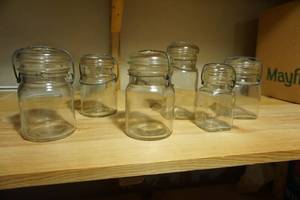 lot 276 image: Vintage Canning Jars wLids...